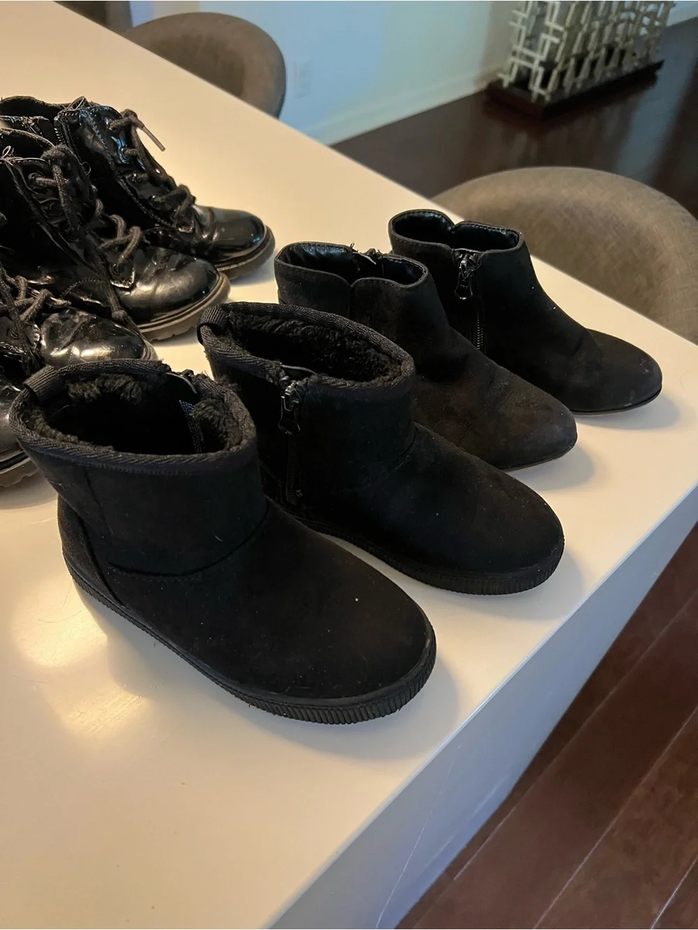 Cat & Jack Girls Black Glitter Lace-Up Combat Boots
